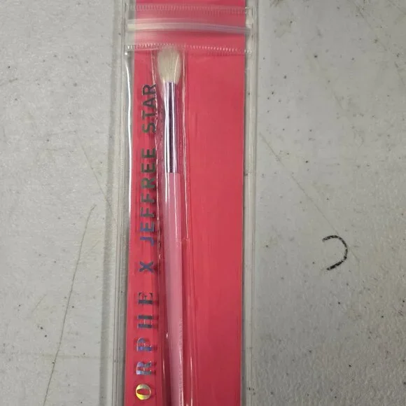 7-Piece Morphe/Jeffree Star Makeup Brush Set - Picture 5 of 6